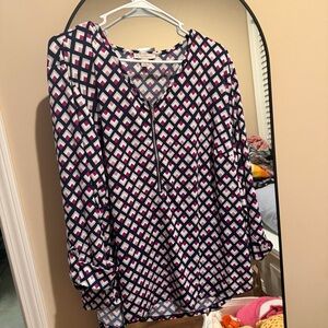 Geometric V-Neck Tunic Top in Navy, White & Pink